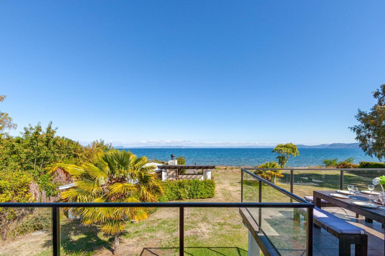 Lakefront Villa - Waitahanui Holiday Home Zewnętrze zdjęcie